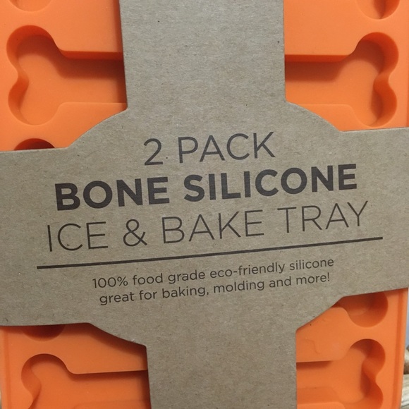 π Orange Doghaus Bone Silicon Ice/Bake Tray! π₯